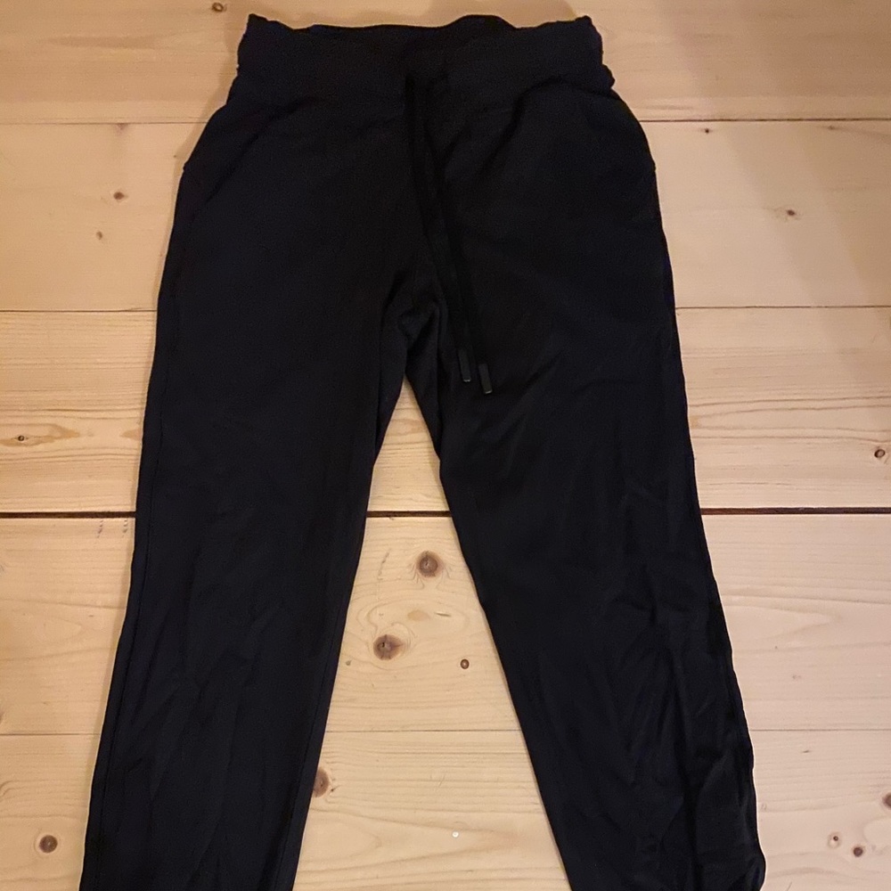 Women’s Lululemon Black Ready to Rulu Jogger 29”